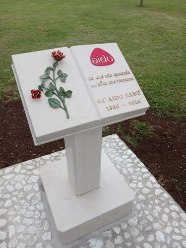 monumento_aido_rosa